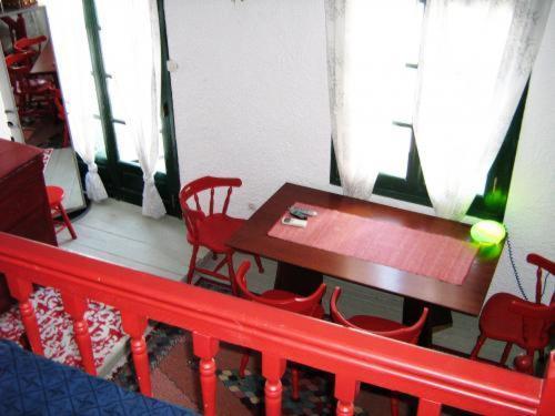 Adonis Guesthouse Batsi Quarto foto