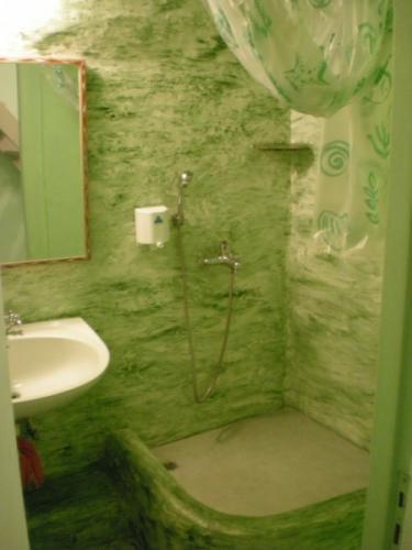 Adonis Guesthouse Batsi Quarto foto