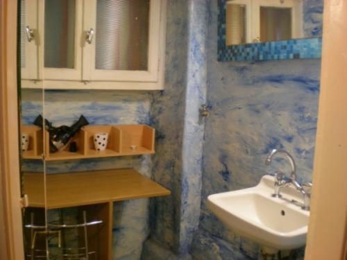 Adonis Guesthouse Batsi Quarto foto